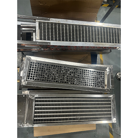 博易盛PBT-700S 冷凝器清洗后 博易盛PBT-700S 冷凝器清洗后